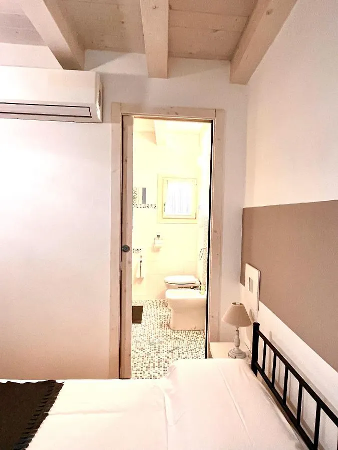 Residenza Serena B&B -Centro Storico Mantova Bed & Breakfast